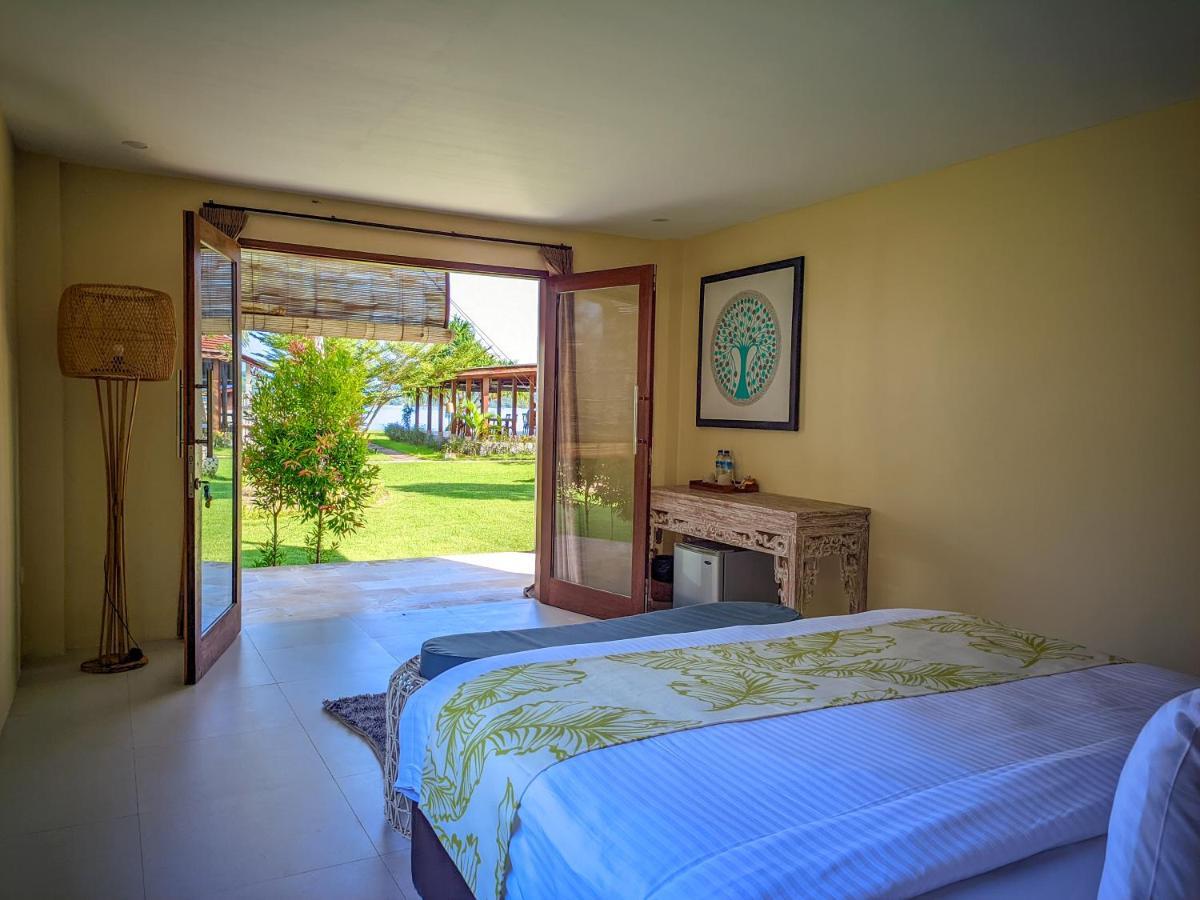 The Club Villas Lombok Sekotong Exterior foto