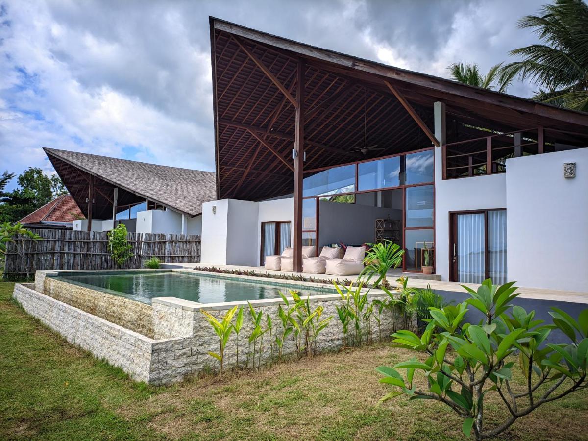 The Club Villas Lombok Sekotong Exterior foto